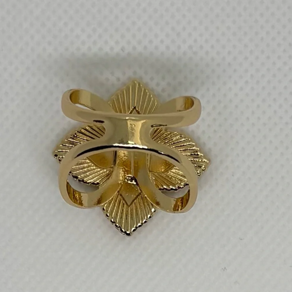 Chic Gold & White Enamel Clover Flower Scarf Ring Clip Rhinestone - Picture 7 of 13